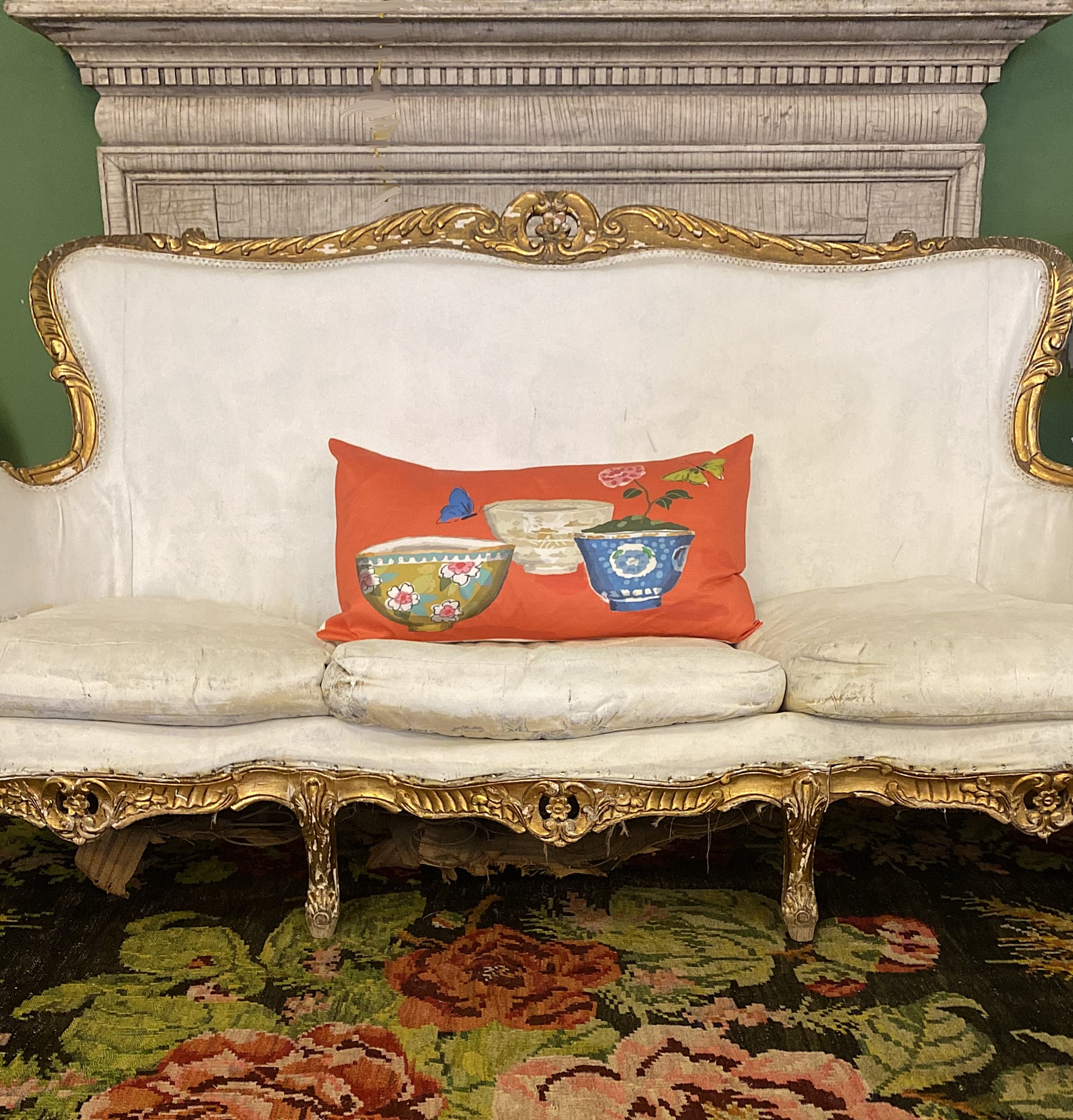 Dana Gibson Jumbo Rice Bowl Pillow with Chrysanthemum