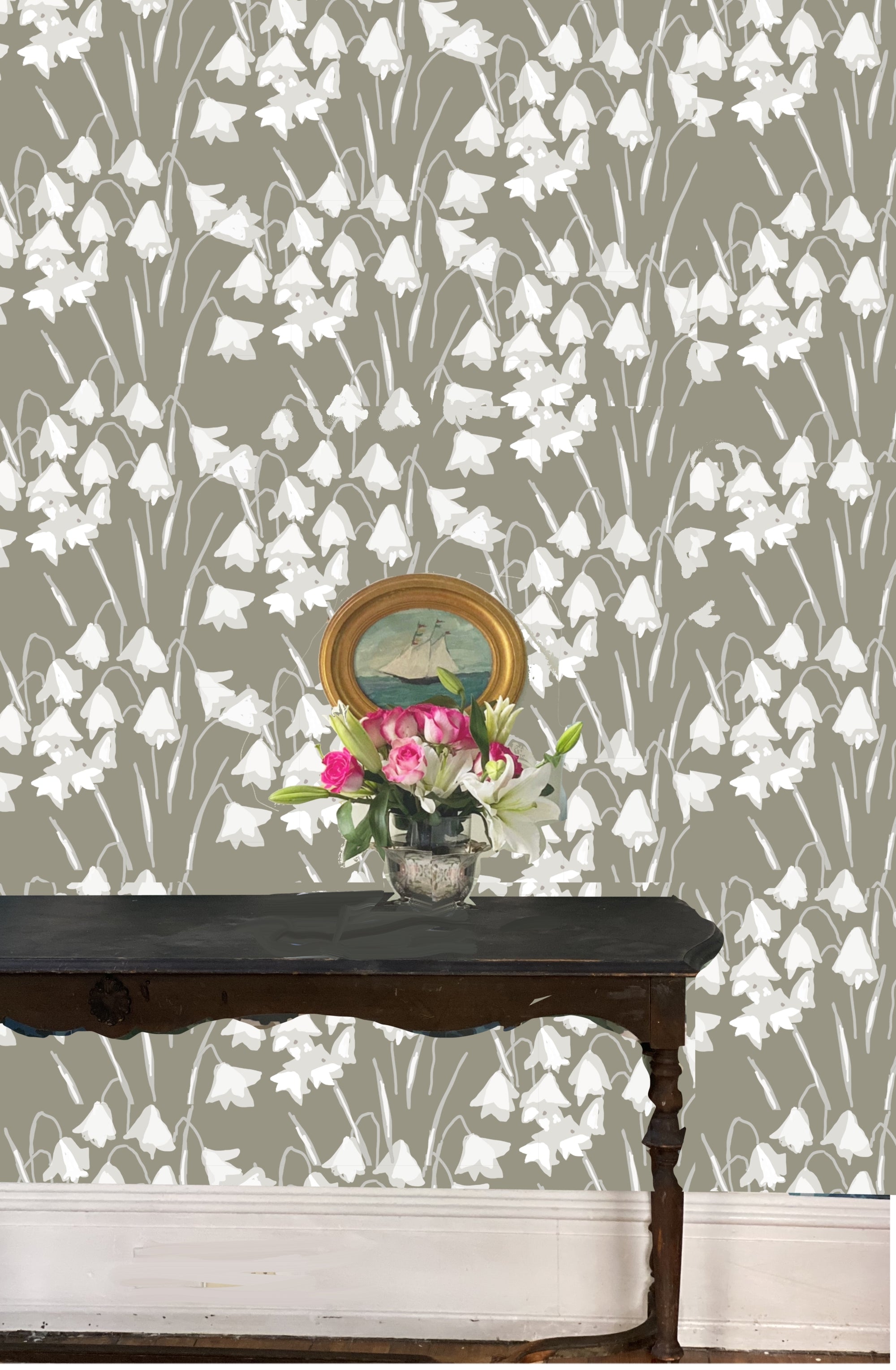 Dana Gibson Paperwhite Wall Paper and Fabric