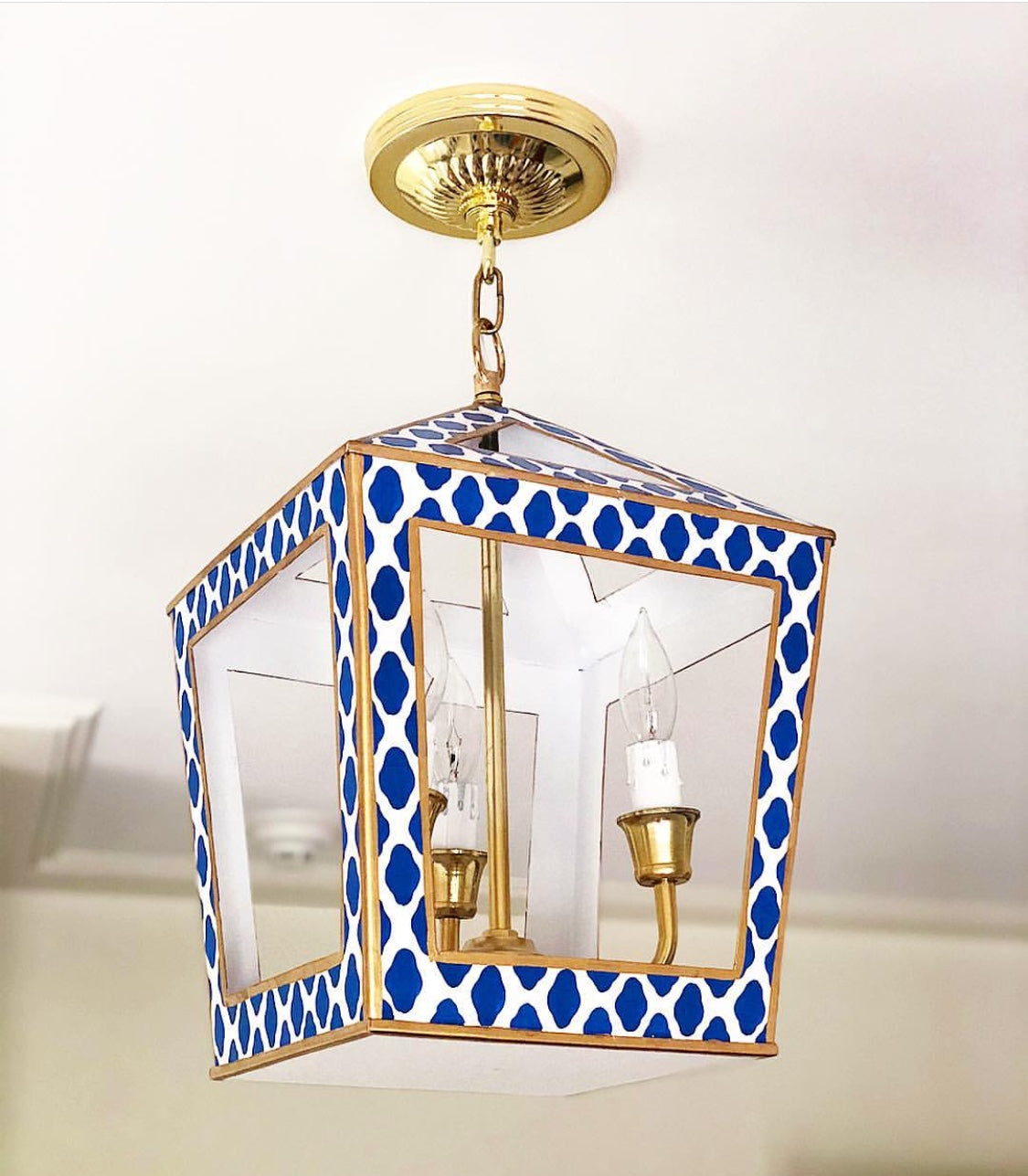 Tucker Lantern in Navy Parsi