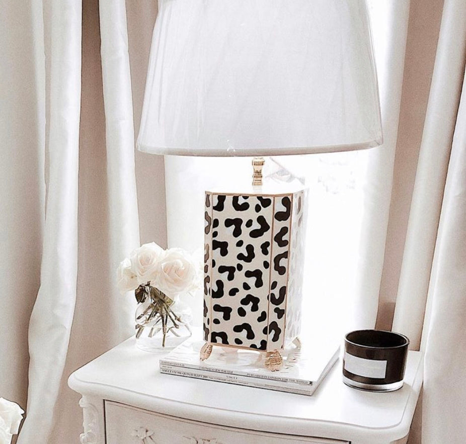 White Leopard Lamp